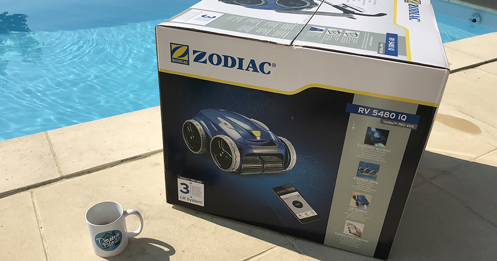 test-zodiac-robot-piscine-nettoyage-domotique-smarthome-rv5480iq