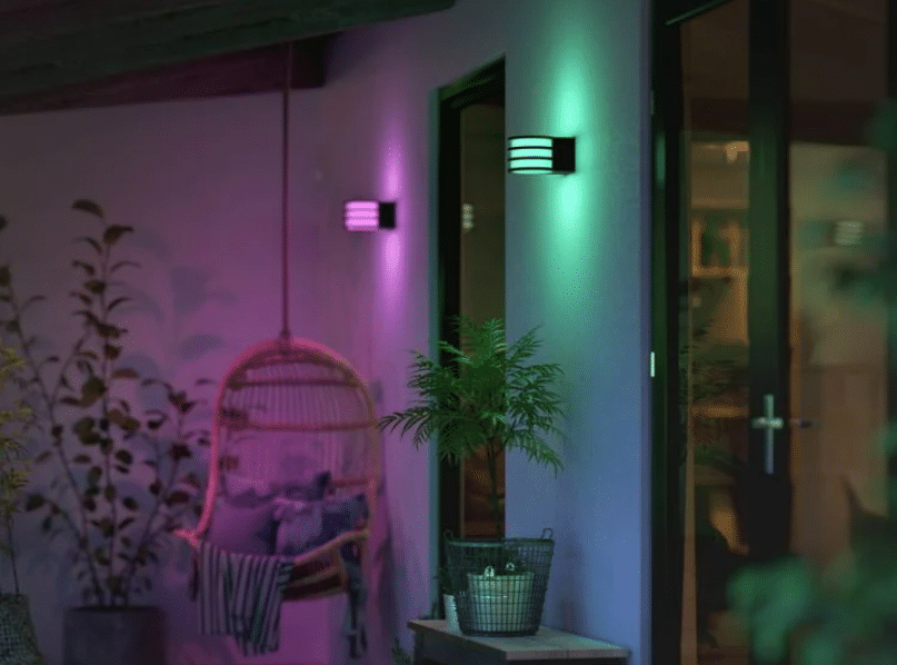 Philips Hue rafraichit sa gamme d'éclairage extérieur pour le