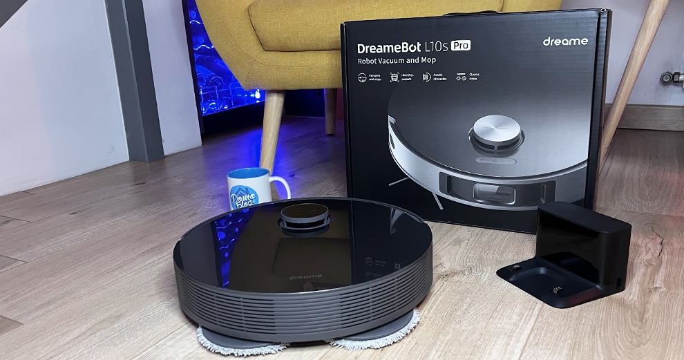 Dreame D10 Plus : un robot aspirateur complet et pas cher pour votre ménage  de printemps