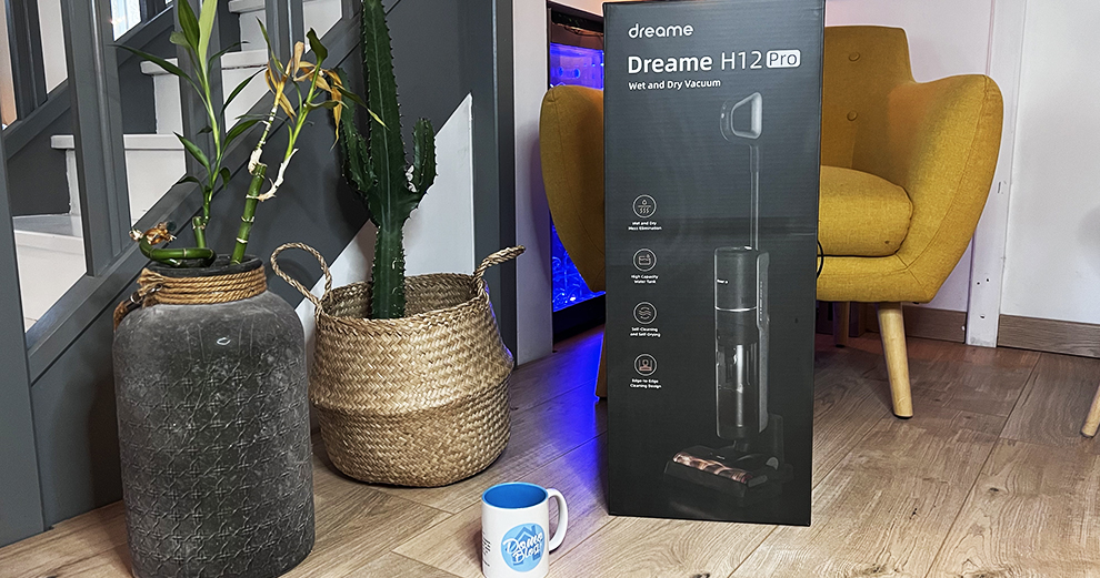 Dreame H12, l'aspirateur laveur de sol aussi efficace sur sol sec que  mouillé