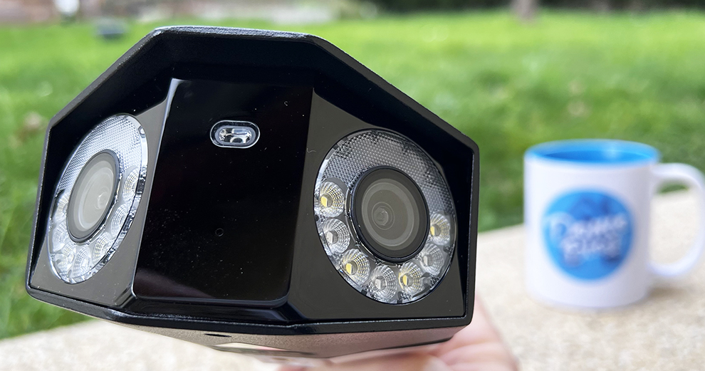 Foscam Caméra De Surveillance Extérieure Motorisée Ip Et Infrarouge 60m  FOS_FI9928P