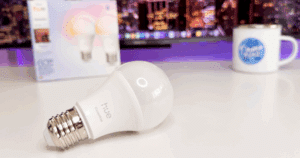 decouverte-ampoue-e27-philips-hue-essential