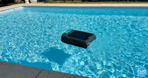 test-decouverte-aiper-ecosurfer-s2-robot-surface-piscine